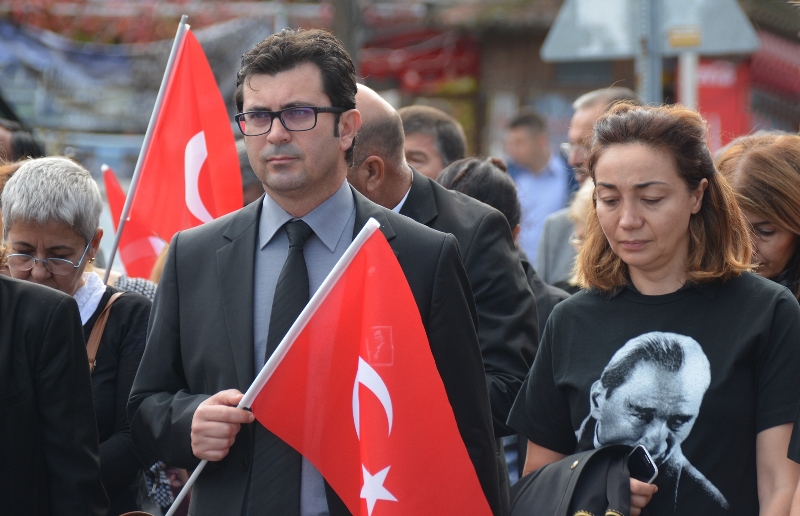 İzmir’de hayat durdu