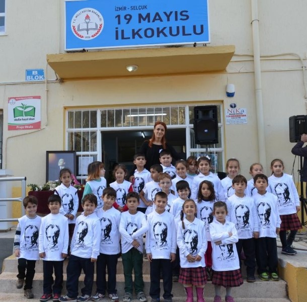İzmir’de hayat durdu