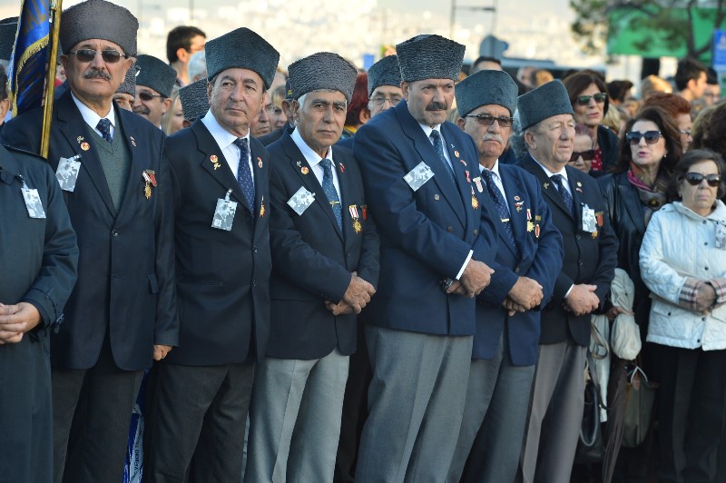 İzmir’de hayat durdu