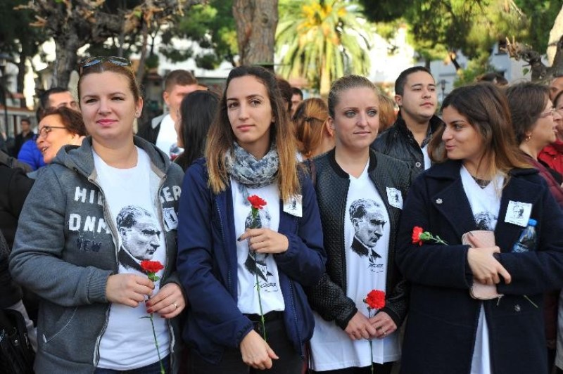 İzmir’de hayat durdu
