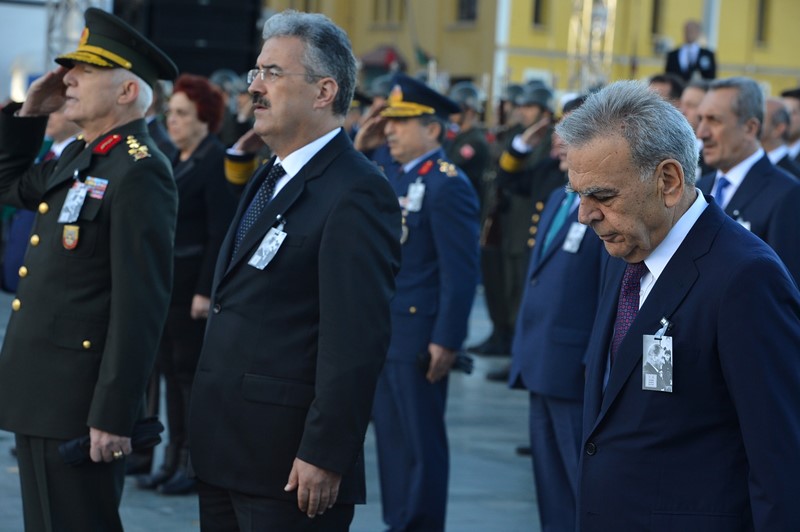 İzmir’de hayat durdu