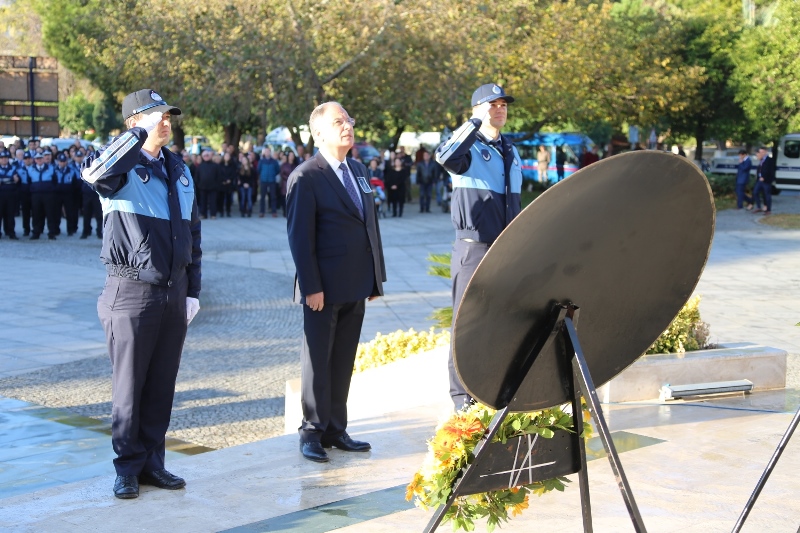 İzmir’de hayat durdu