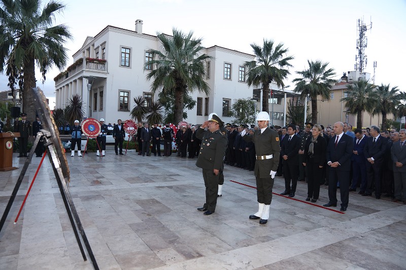İzmir’de hayat durdu