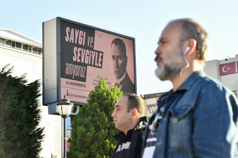 İzmir’de hayat durdu
