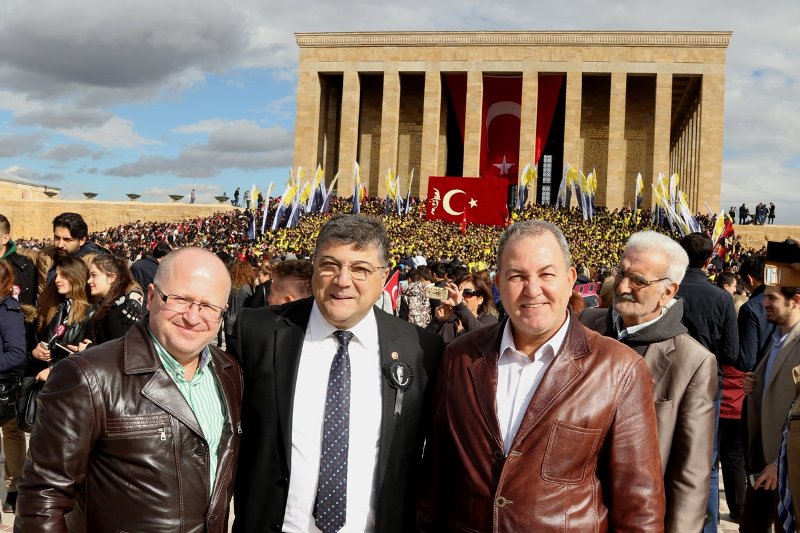 Karşıyaka'dan Atatürk'e en anlamlı hediye!