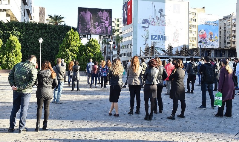 İzmir’de hayat durdu