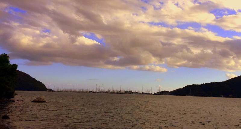 Marmaris, sonbaharda bir başka güzel