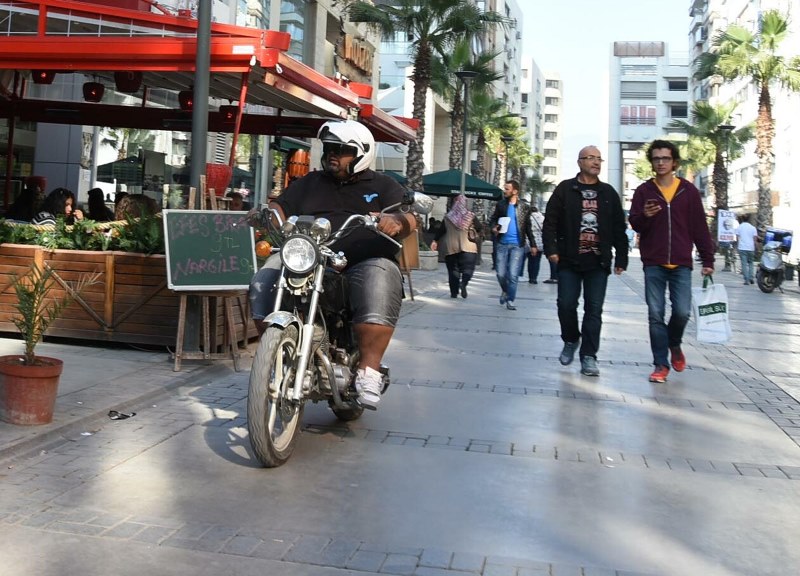 Yaya geçidi motosiklet yolu oldu