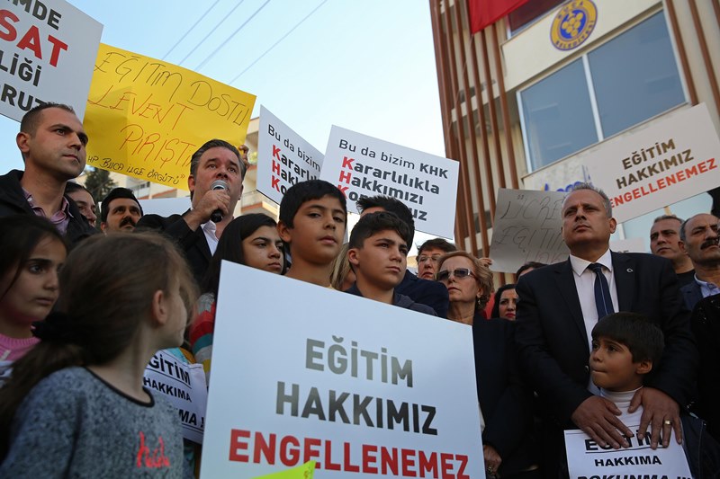 Buca'da KHK tepkisi