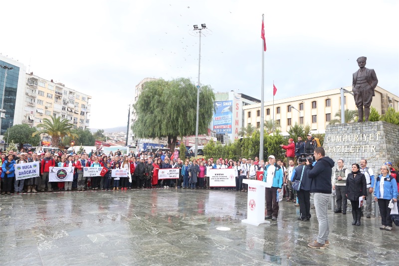 Bornova Ata'sı için yürüdü
