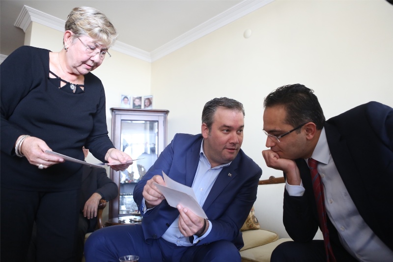 İki başkan yetiştiren bir öğretmenin gururu