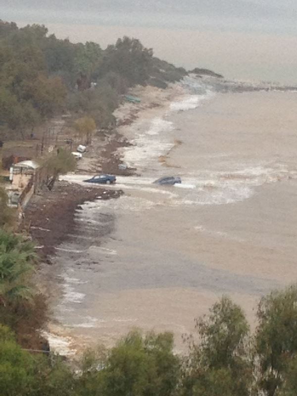 Menderes'te sel felaketi