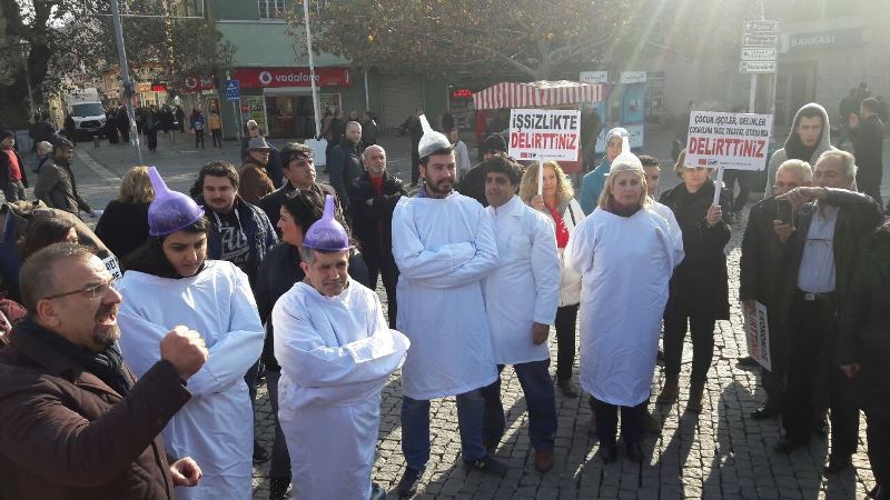 CHP Konak'tan iktidara 'delirttiniz' isyanı