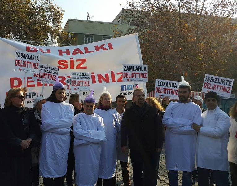CHP Konak'tan iktidara 'delirttiniz' isyanı