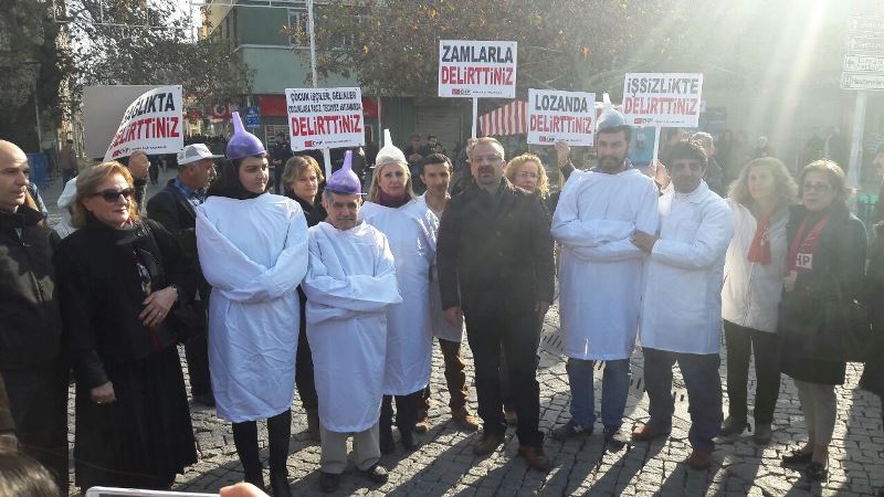 CHP Konak'tan iktidara 'delirttiniz' isyanı