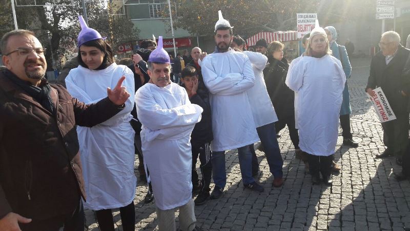 CHP Konak'tan iktidara 'delirttiniz' isyanı