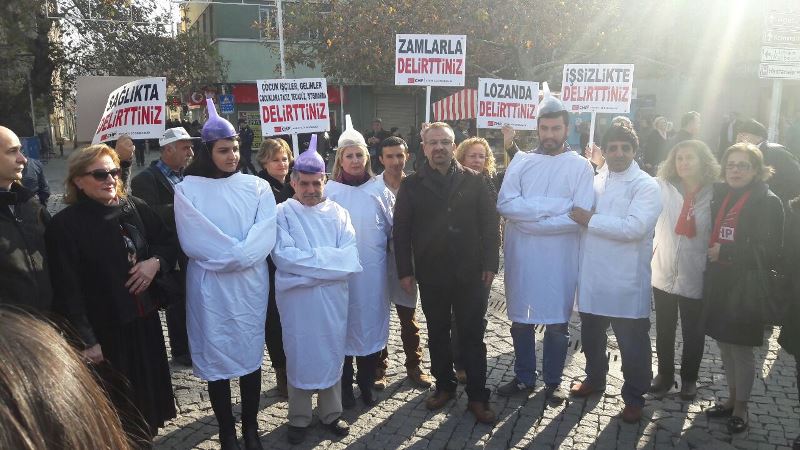 CHP Konak'tan iktidara 'delirttiniz' isyanı
