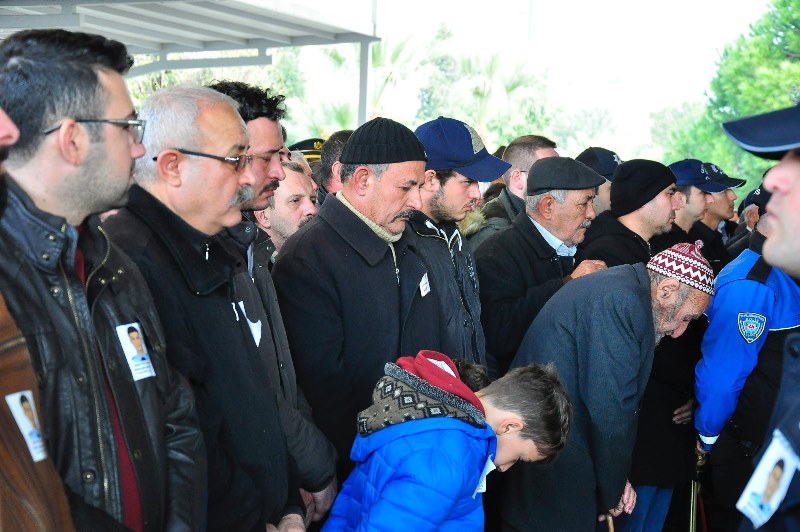 İzmir şehidini uğurladı