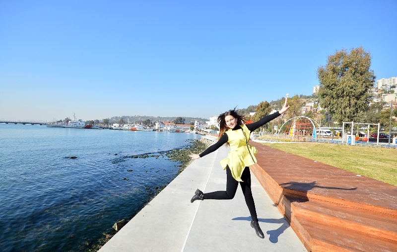 Bayraklı kıyıları yeniden doğuyor