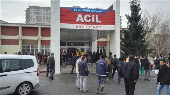 Çarşı iznine çıkan askerlere saldırı