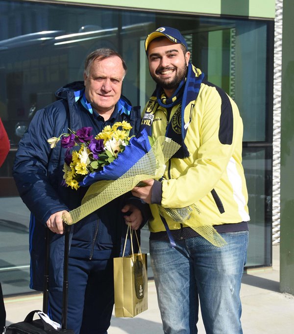 Fenerbahçe İzmir'de