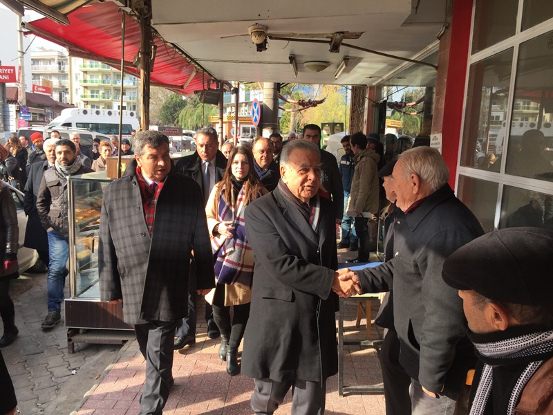 Başkan sahada