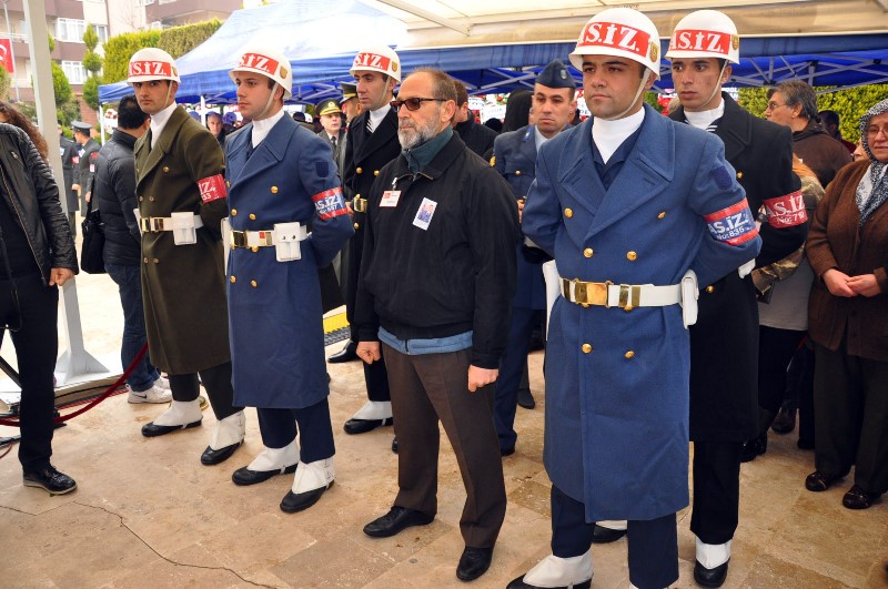 İzmir şehidini uğurladı
