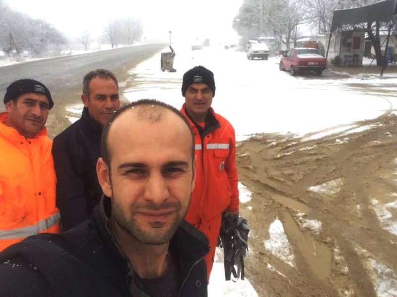 İzmir'de kar çileye dönüştü