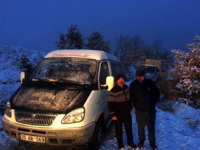 İzmir'de kar çileye dönüştü