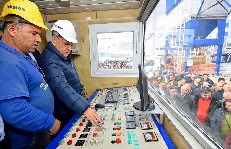 İzmir'de yatırım rekoru