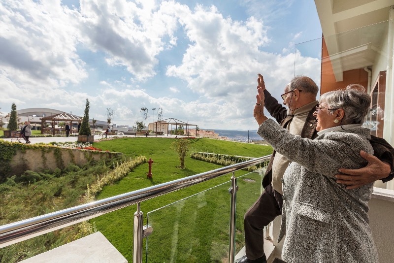 İzmir'de yatırım rekoru
