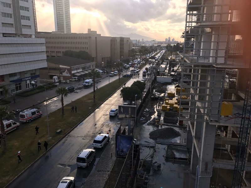 İzmir Adliyesi'nde patlama