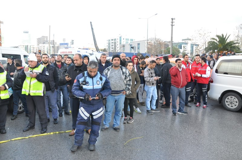 İzmir Adliyesi'nde patlama