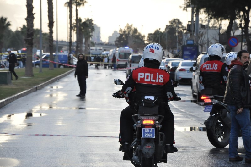 İzmir Adliyesi'nde patlama