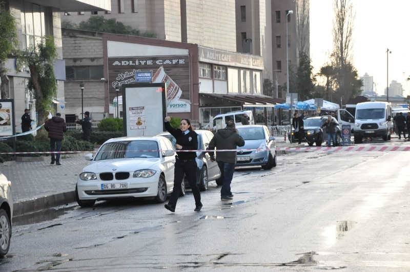 İzmir Adliyesi'nde patlama