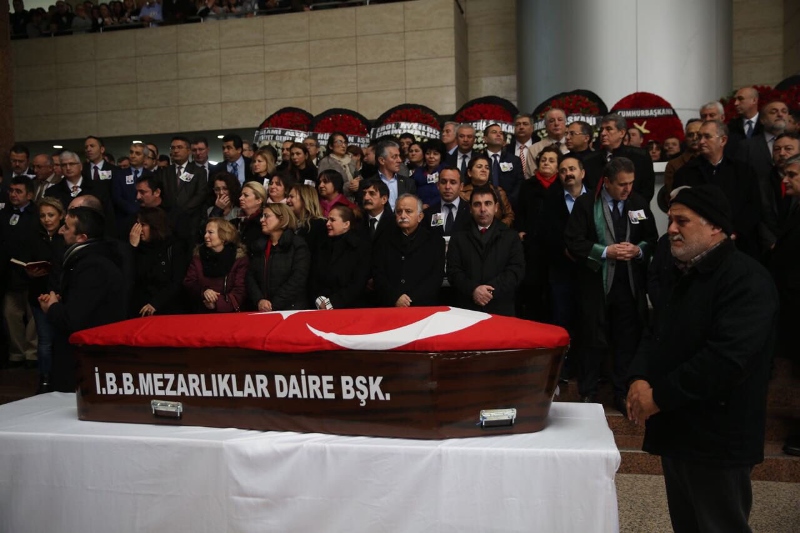 İzmir şehitlerini uğurluyor