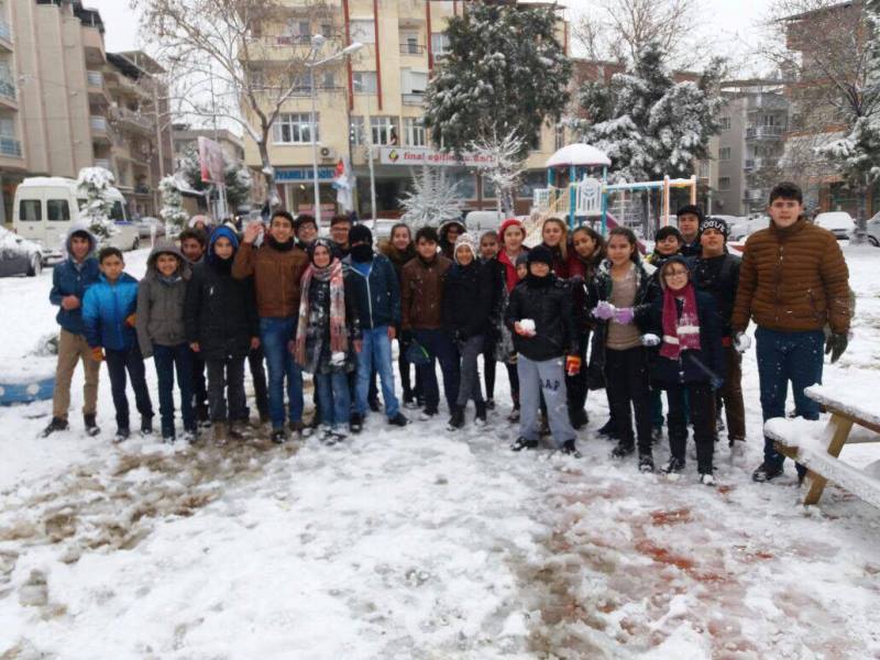 İzmir'de önce sağanak sonra kar!
