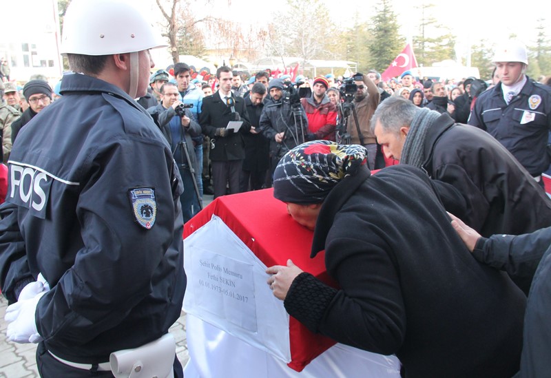 İzmir şehitlerine veda!