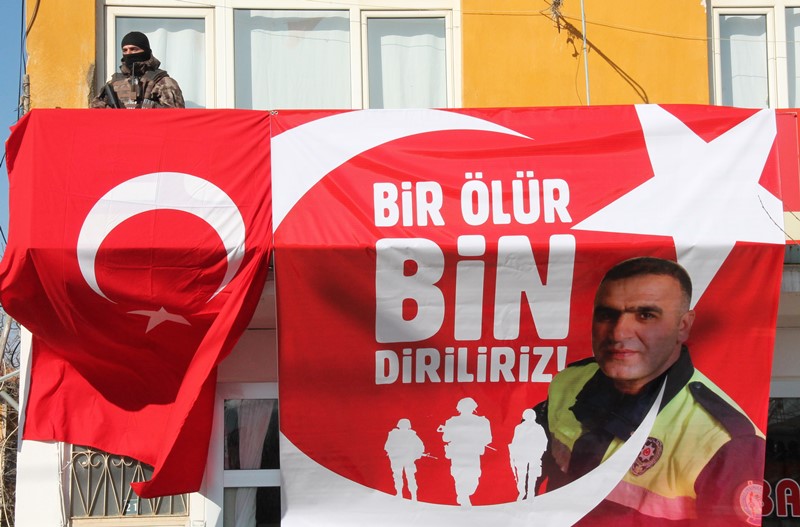 İzmir şehitlerine veda!
