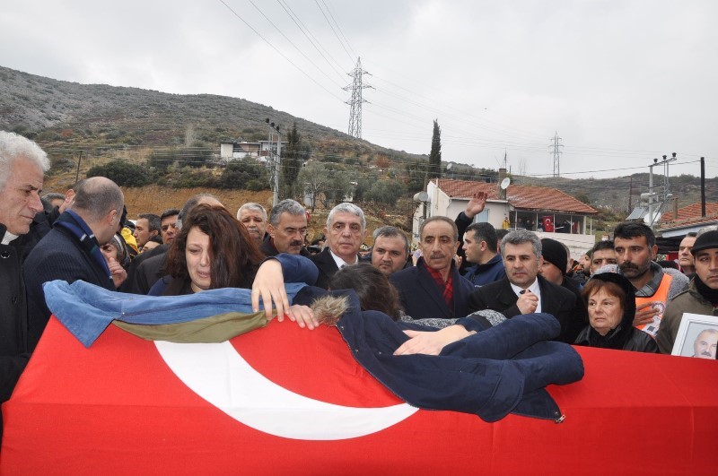 İzmir şehitlerine veda!
