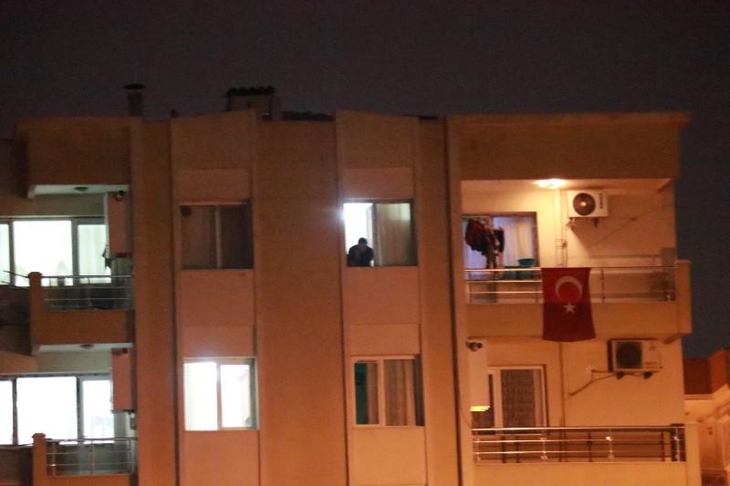 İzmir'de 13 saatlik dehşet gecesi