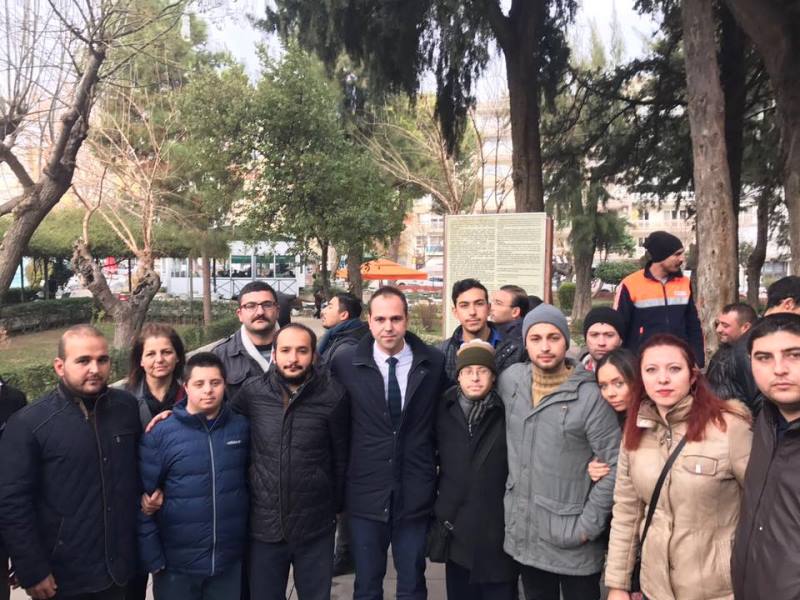 İzmir Zübeyde Ana'yı unutmadı