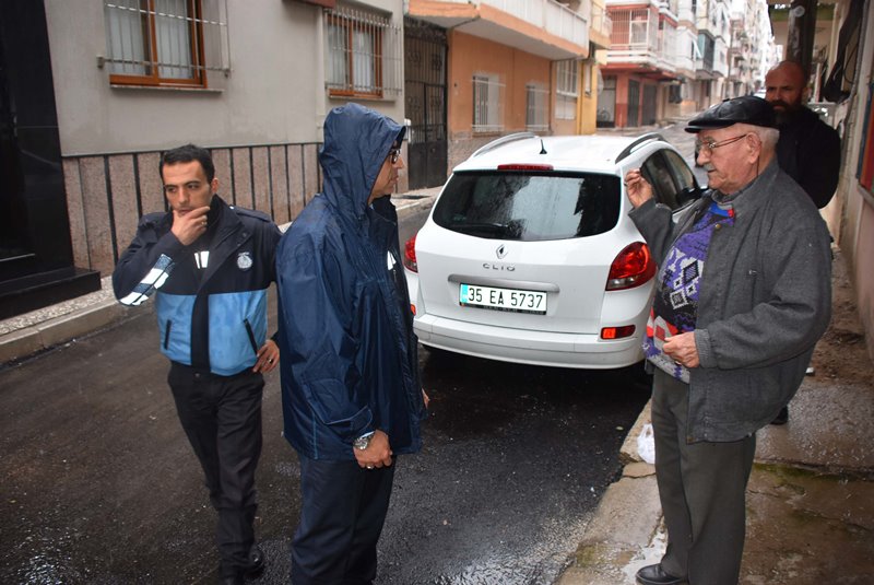 İzmir'de kedi besleme kavgası