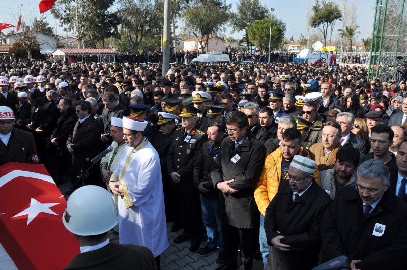 İzmir El Bab şehidini uğurladı