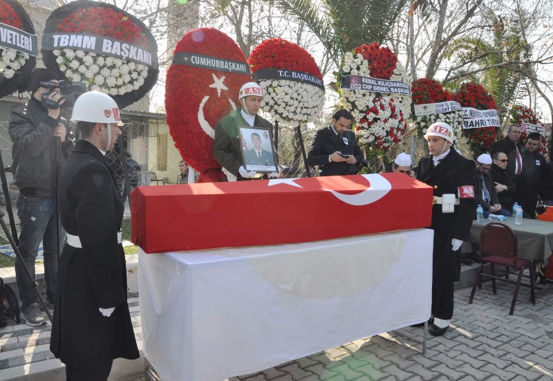 İzmir El Bab şehidini uğurladı
