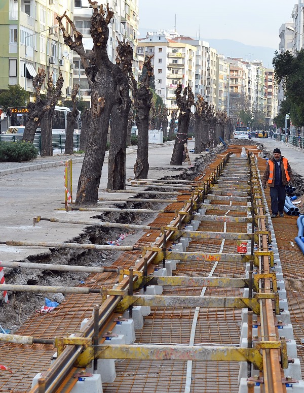 Tramvayda yoğun tempo