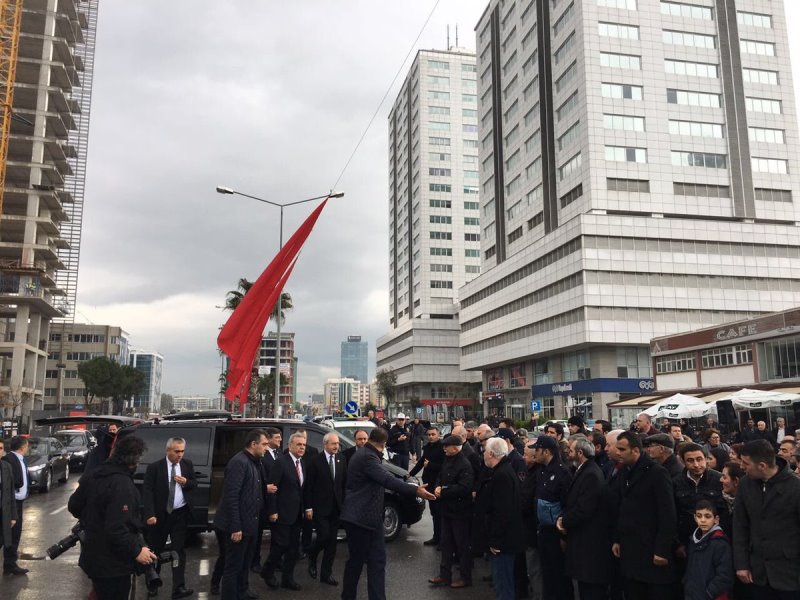CHP lideri Kılıçdaroğlu İzmir'de
