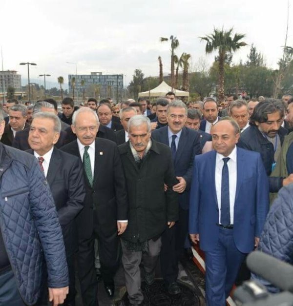 CHP lideri Kılıçdaroğlu İzmir'de
