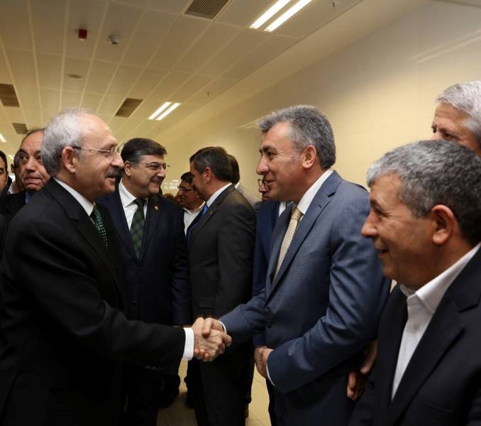 CHP lideri Kılıçdaroğlu İzmir'de