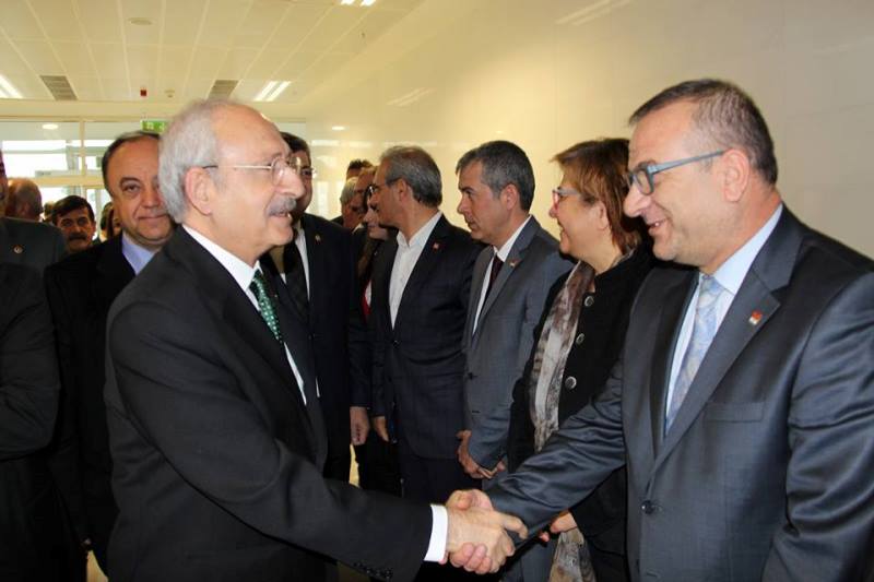 CHP lideri Kılıçdaroğlu İzmir'de